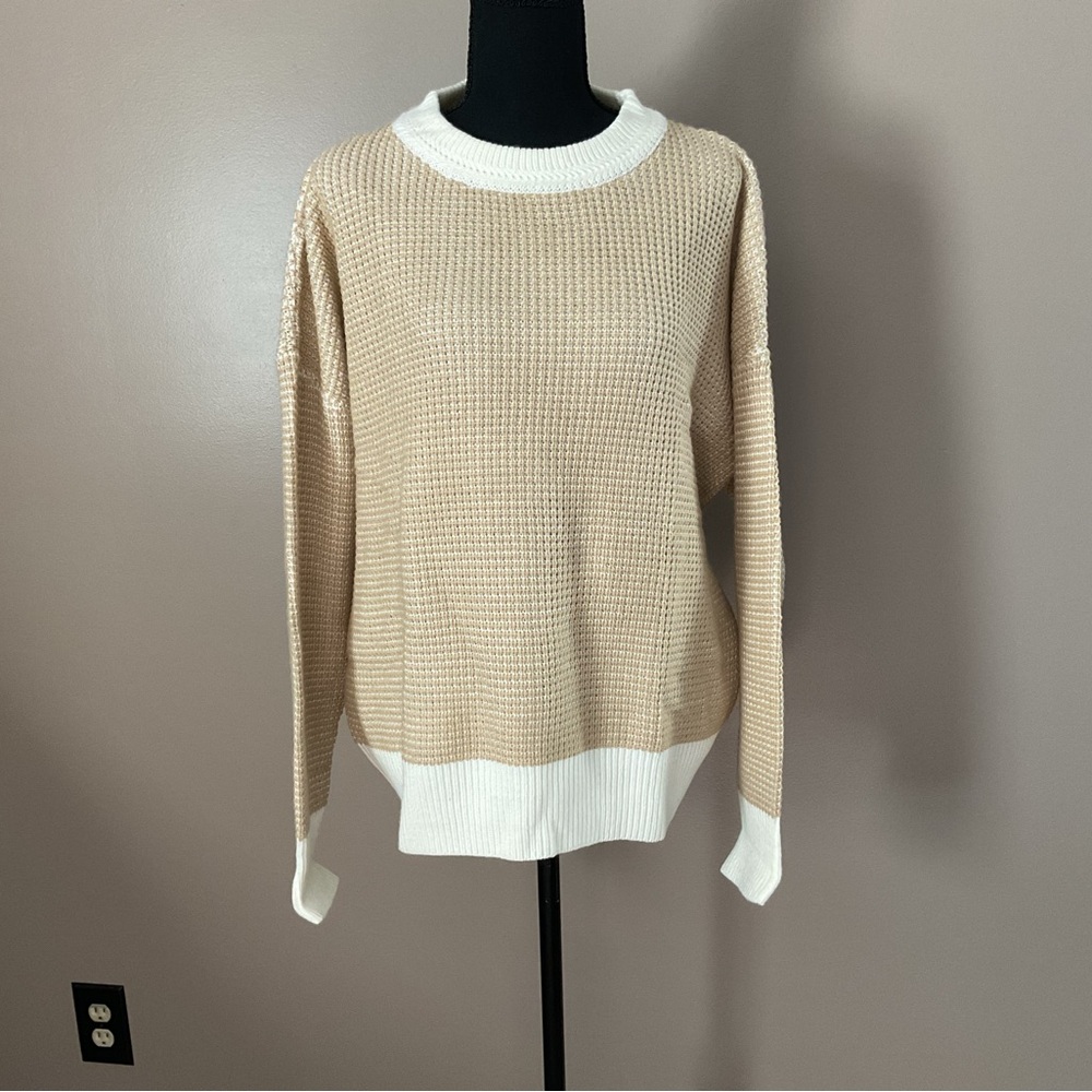 Amazon Women's Cream and White Crew Neck Sweater